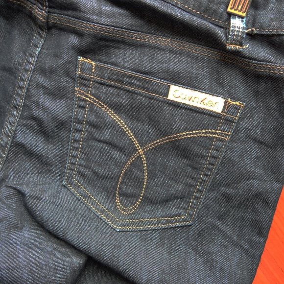 Dark wash Calvin Klein jeans - Picture 5 of 6